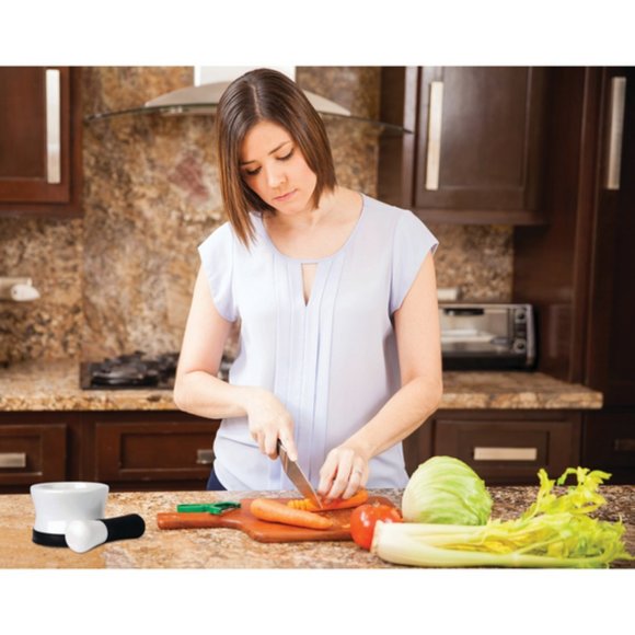 Porcelain Mortar and Pestle with Black Silicone Base - Picture 3 of 6
